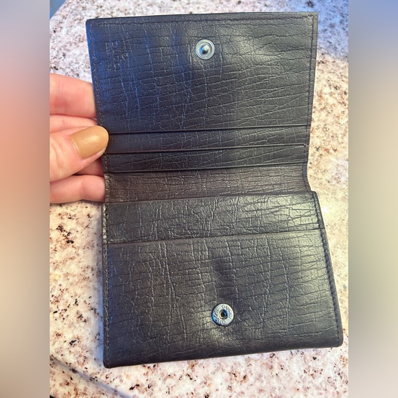 Gucci Supreme Monogram Cardholder - Picture 4 of 8